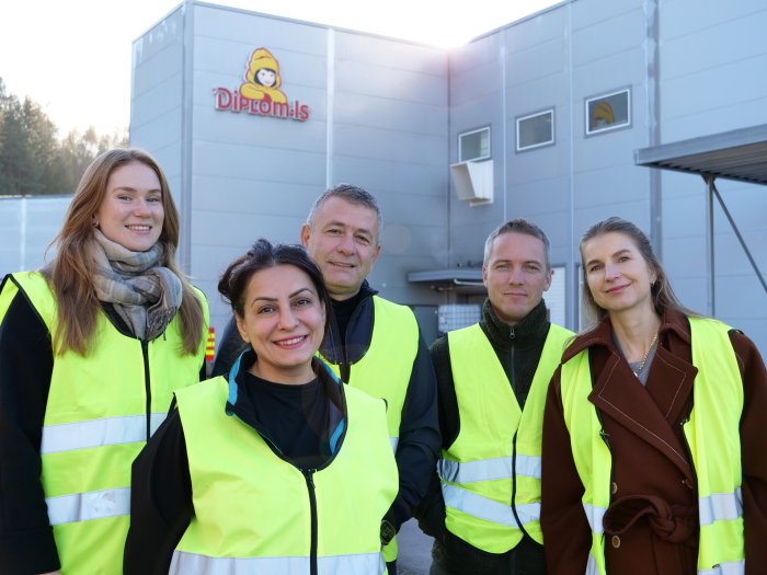 En bukett med Diplom Is ansatte